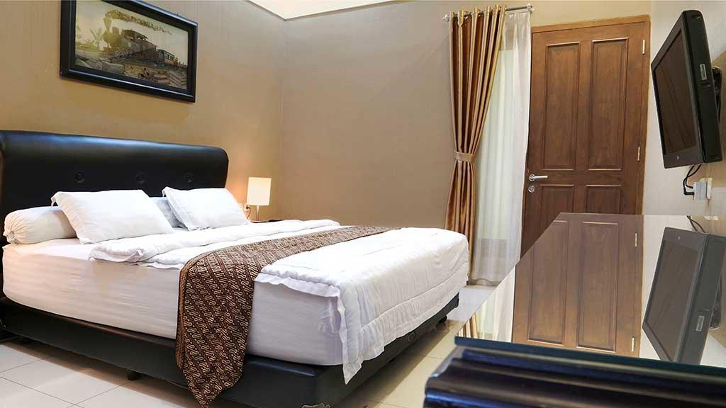 Omah Semar Homestay ジョグジャカルタ エクステリア 写真